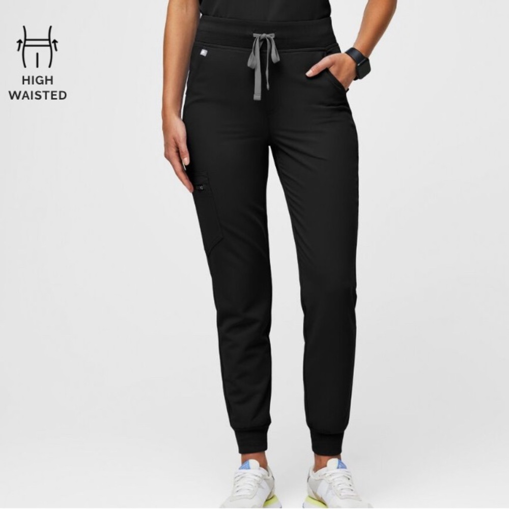 Figs High-Waisted Jogger scrub pants